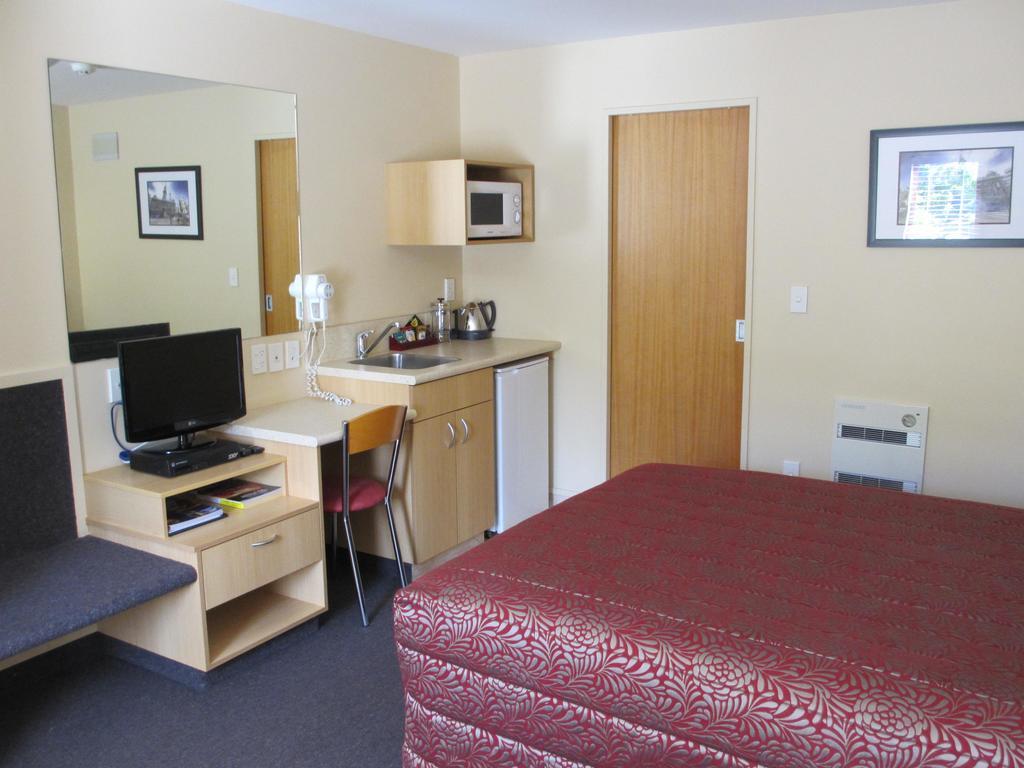 Alhambra Oaks Motor Lodge Dunedin Extérieur photo