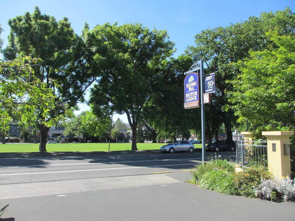 Alhambra Oaks Motor Lodge Dunedin Extérieur photo