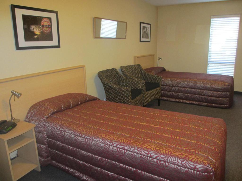 Alhambra Oaks Motor Lodge Dunedin Chambre photo