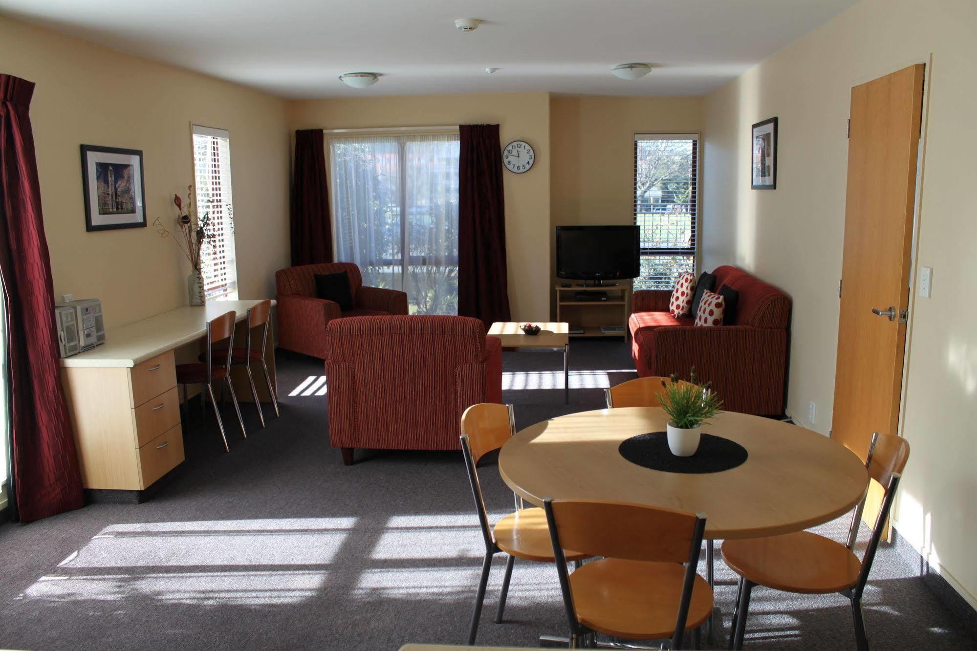 Alhambra Oaks Motor Lodge Dunedin Extérieur photo