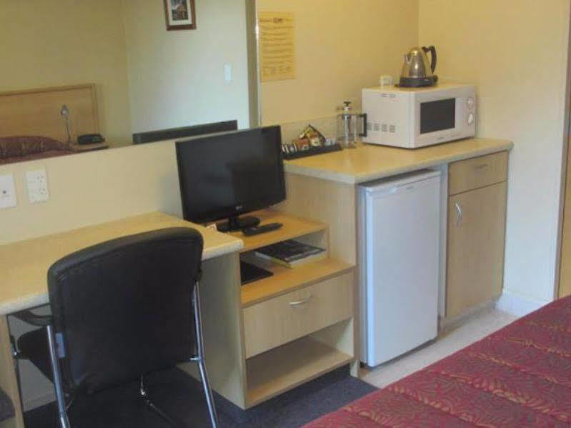 Alhambra Oaks Motor Lodge Dunedin Extérieur photo