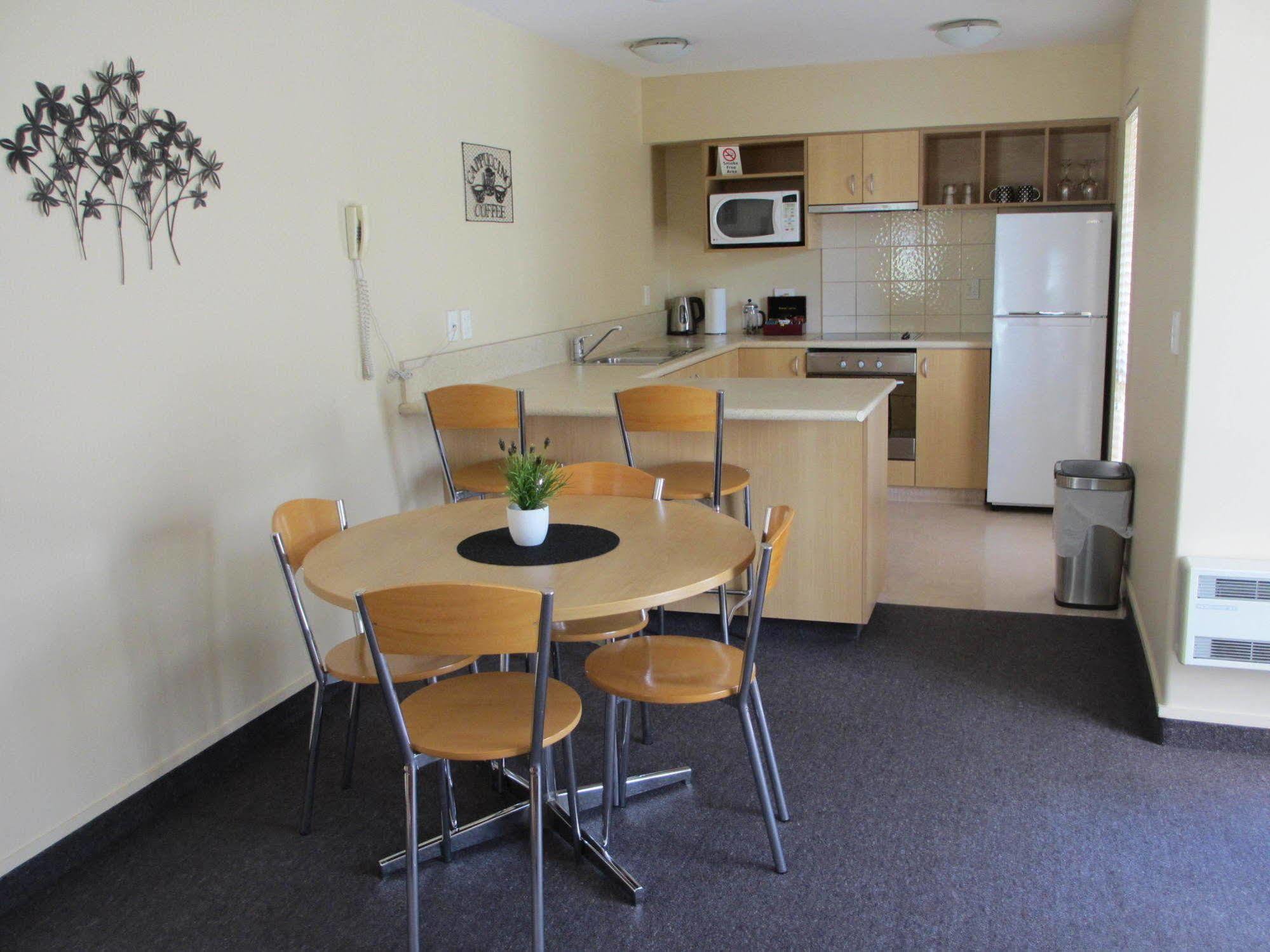 Alhambra Oaks Motor Lodge Dunedin Extérieur photo