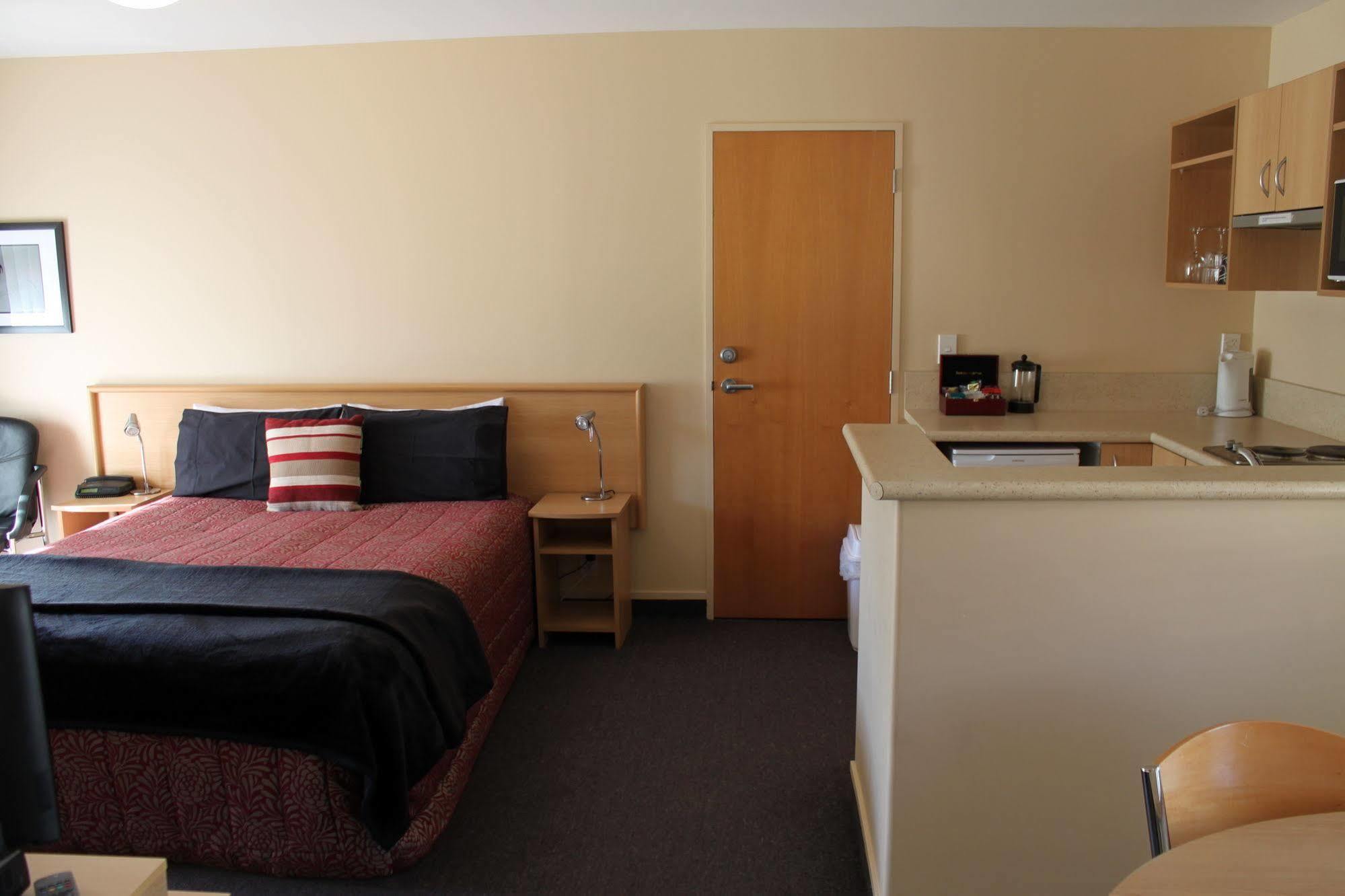 Alhambra Oaks Motor Lodge Dunedin Extérieur photo
